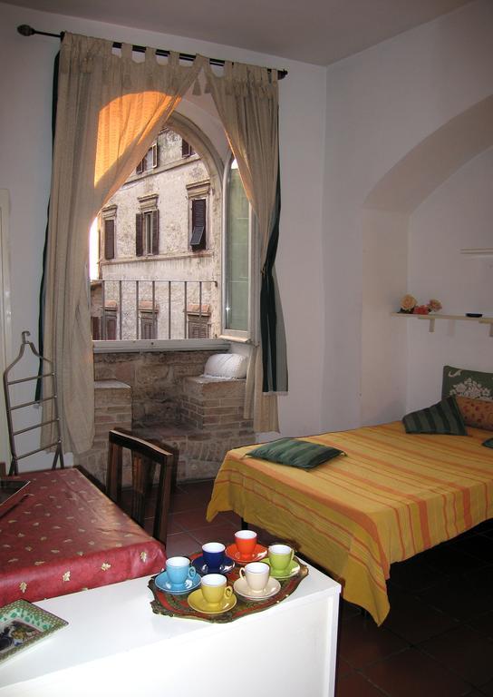 Aparthotel Residenza Turrena Perugia Zimmer foto